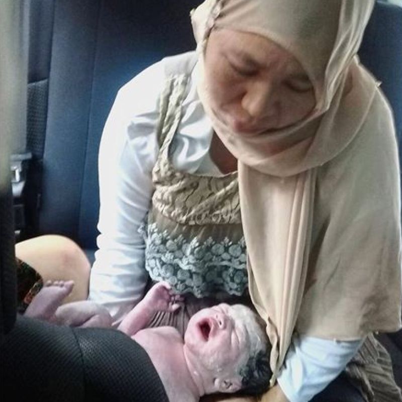 malaysian baby boy born in grab