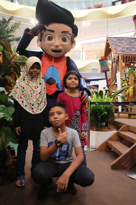 bunga raya sunway velocity mall