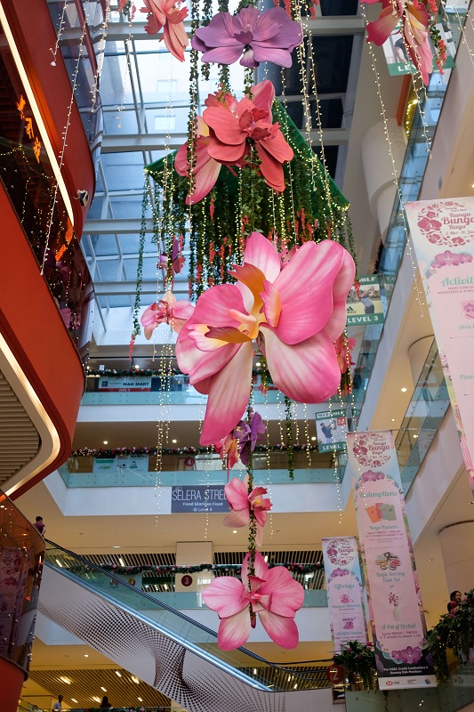 Life size orchid decorated around the mall as part of the mall's festive decor.