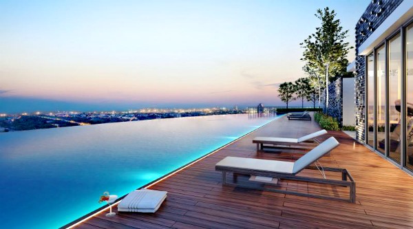 The 50m Infinity Pool of Sunway Gandaria for residents to view the world from many vantage points as they take a dip. 