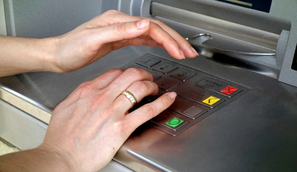 This may be “old fashioned” and manual but it’s still one of the best ways to prevent hidden cameras installed on the ATM from reading your PIN as you type it in. Remember to cover your fingers when you type in your PIN on the keypad. (Image Credit: Brain Charm) 