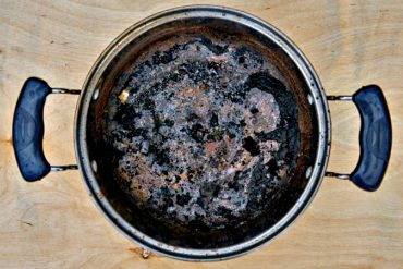 Burned Pot (Image Credit: Freepik)