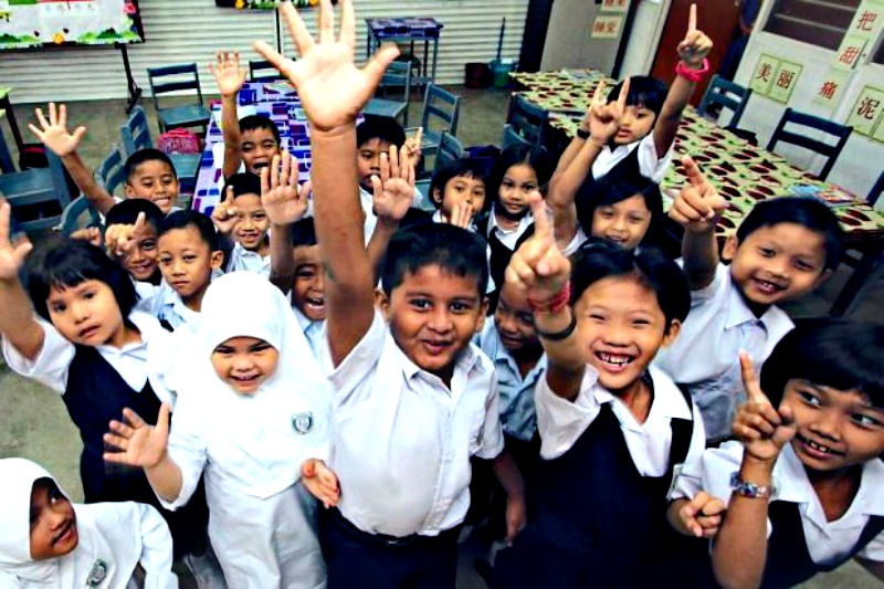 The Ministry of Education received the biggest allocation of funds amounting to RM64.1 billion in Budget 2020. The money is to be channeled to the improvement of education and relevant skill development in the country for all children. (Image Credit: Malaysian Talk/The Star)
