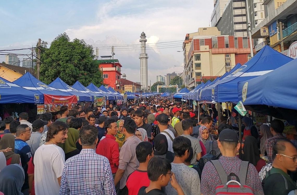 crowded night market