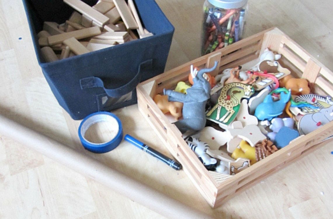 art materials to creating zoo in the house