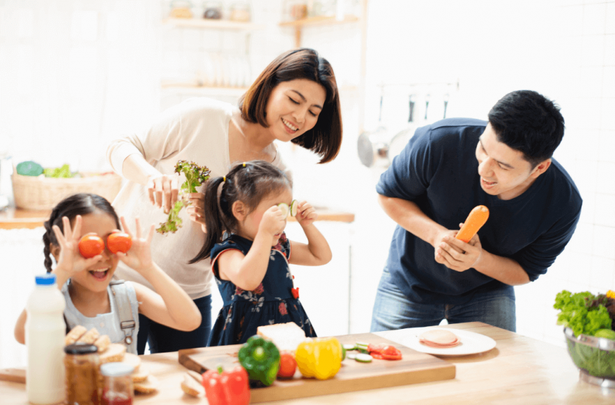 5 Mum-Approved Mealtime Strategies for Kids (Get Fun & Creative!)