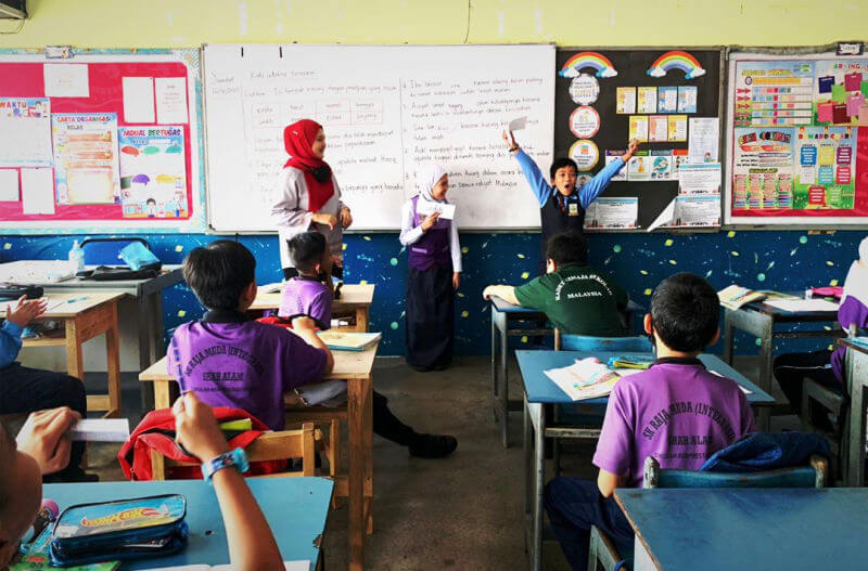 Dayang believes that having interaction, movement and participation in class makes learning fun.
