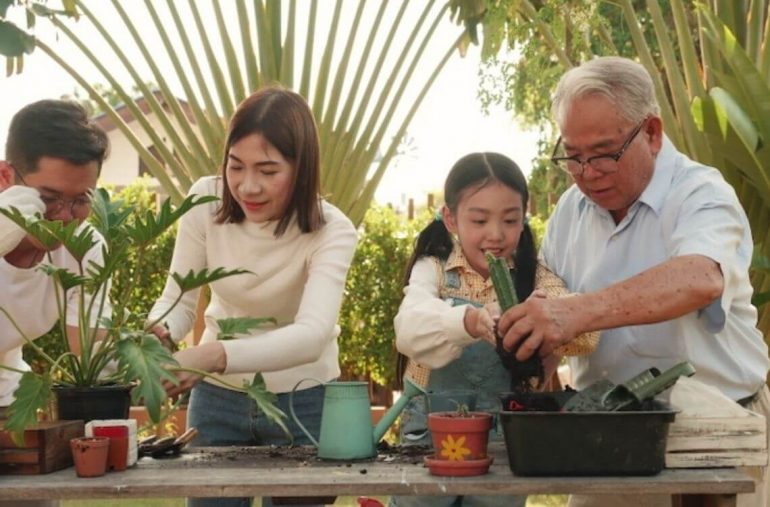 family-bonding-during-lockdown