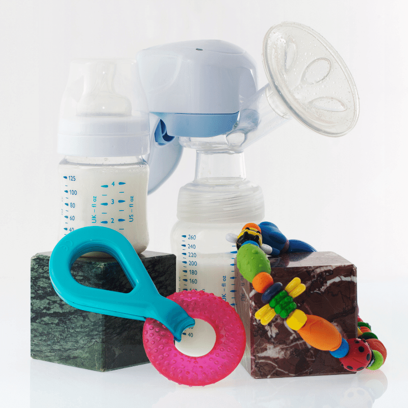 Wireless breast pump is one of the breastfeeding essentials alongside with your baby's bottle.