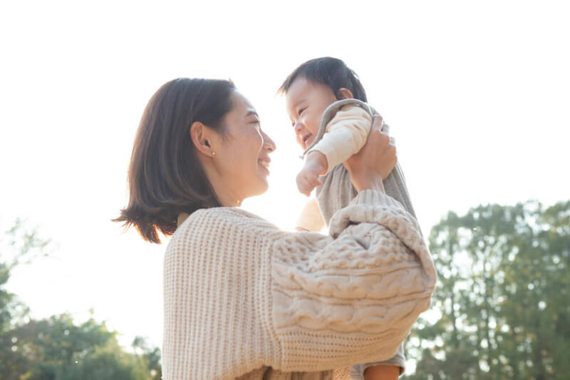 4-month-old developmental milestones