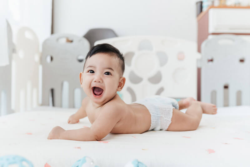 4-month-old developmental milestones