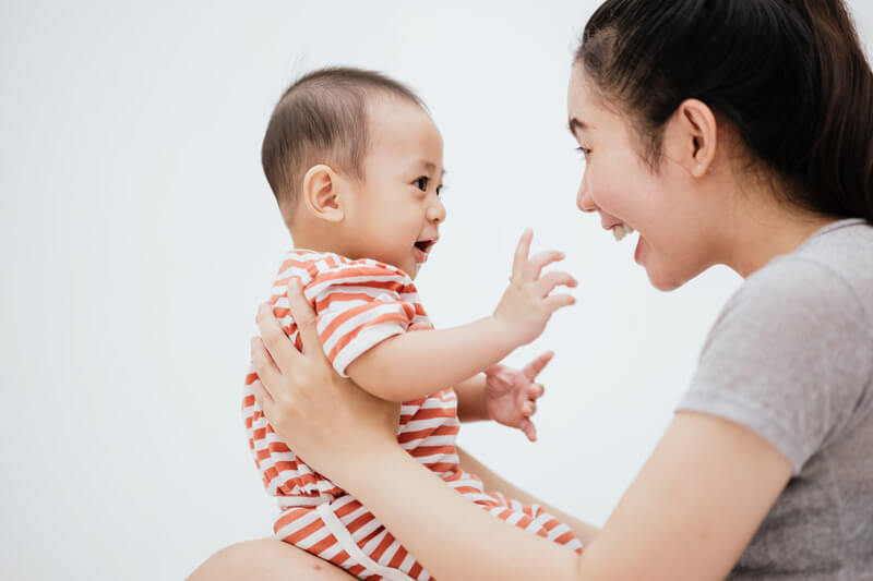 5-month-old developmental milestones