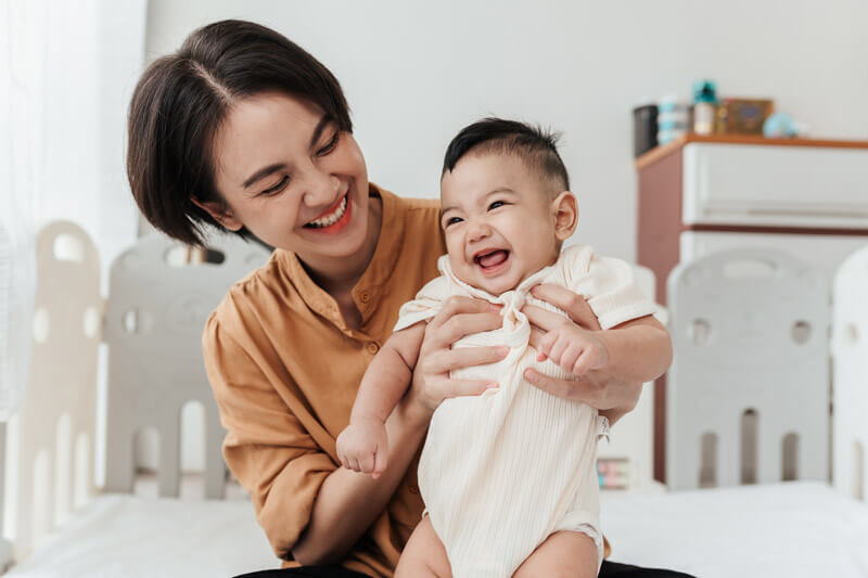 5-month-old developmental milestones