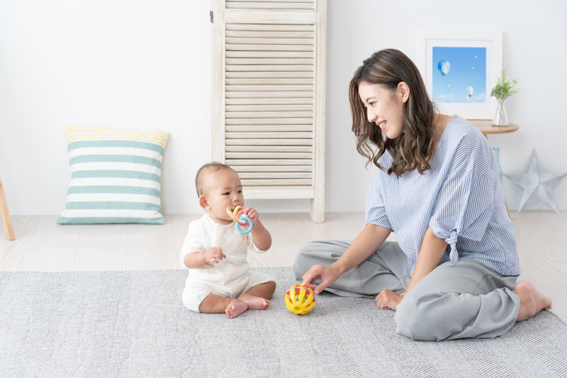 6-month-old developmental milestones