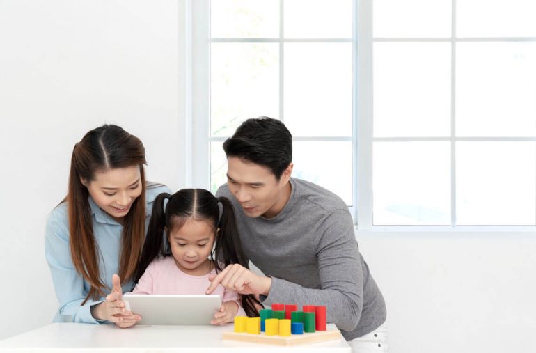 parents daughter laptop