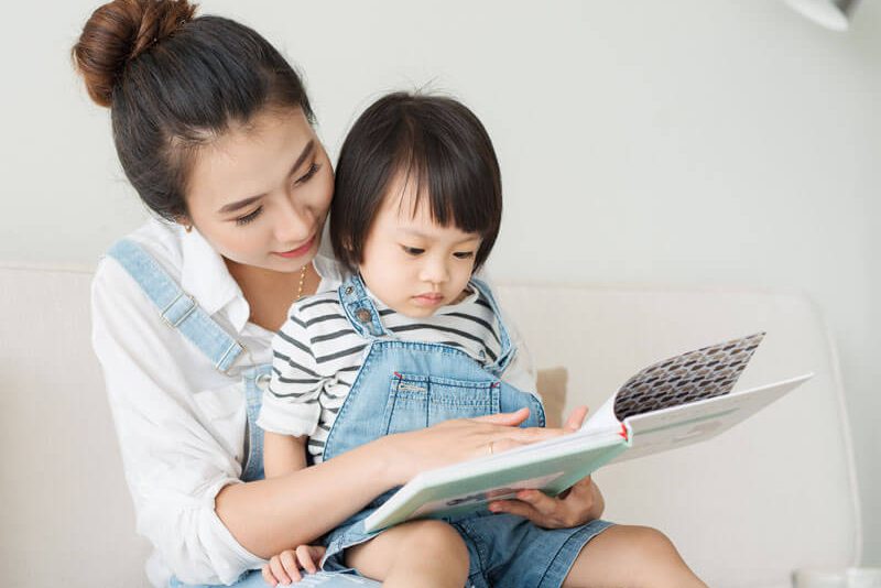 mom-reading-to-baby