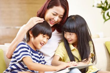 mother-reading-with-children