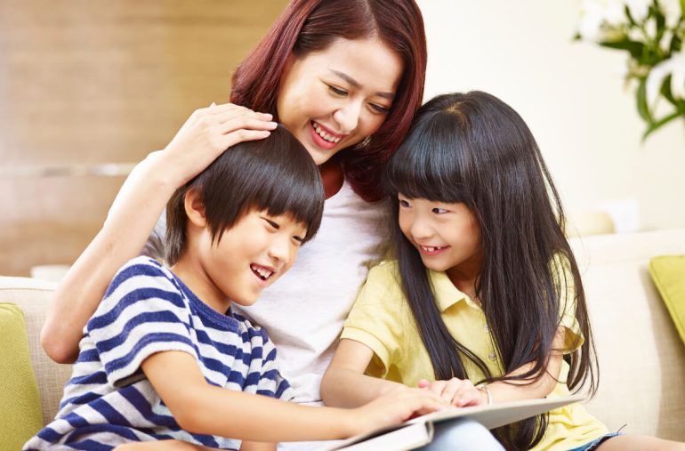 mother-reading-with-children