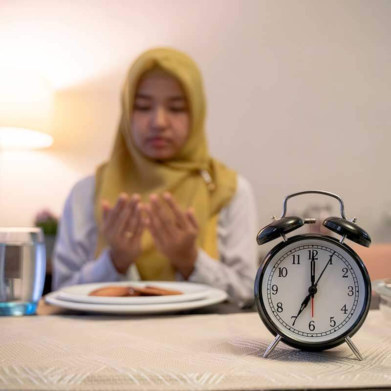 woman-sahur-fasting