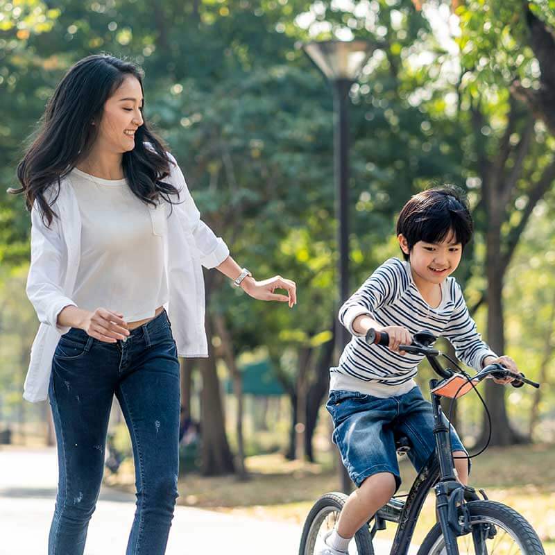 mom-son-bike