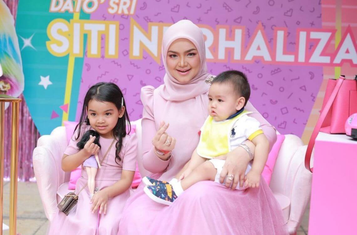 Dato' Seri Siti Nurhaliza Delivers an Emotional Message For Her Children