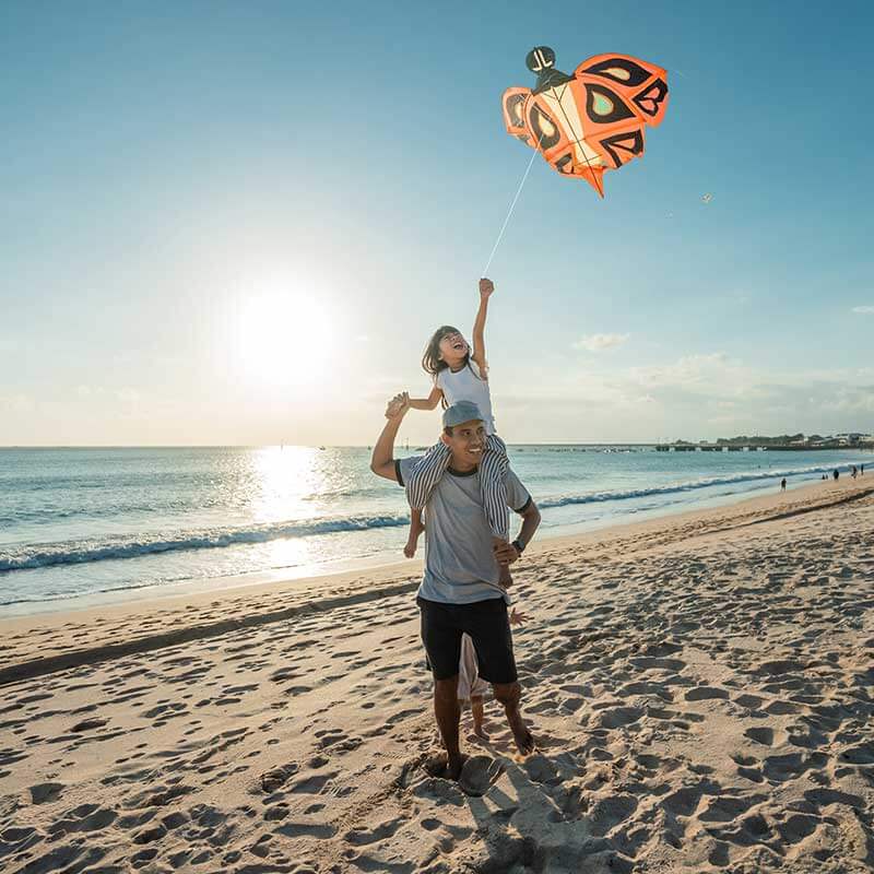 father-child-kite