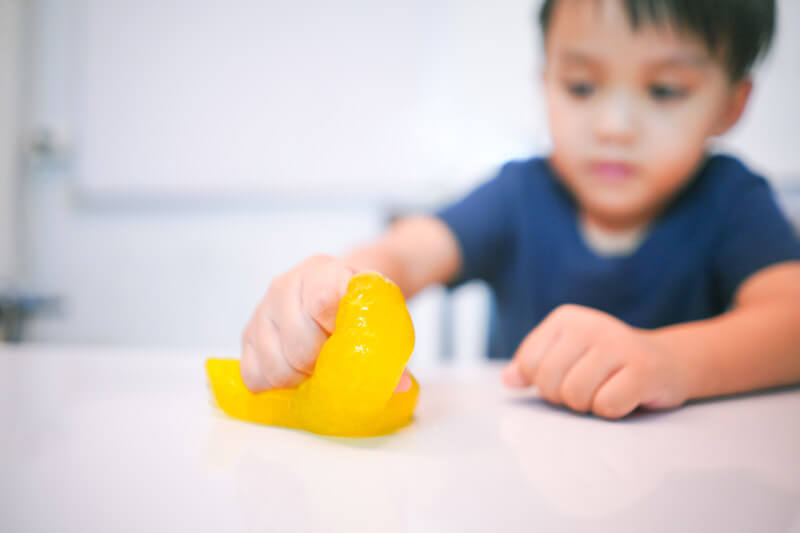 22-month-old developmental milestones 22-month-old developmental milestones