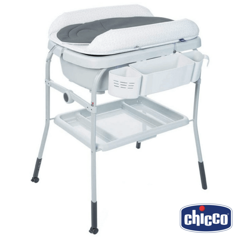 Chicco Cuddle & Bubble Comfort Bath and Changing Table