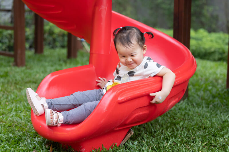 27-month-old developmental milestones