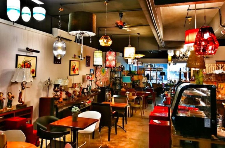 cafes in Sri Petaling