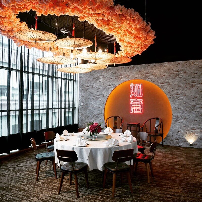 oriental fine dining interior