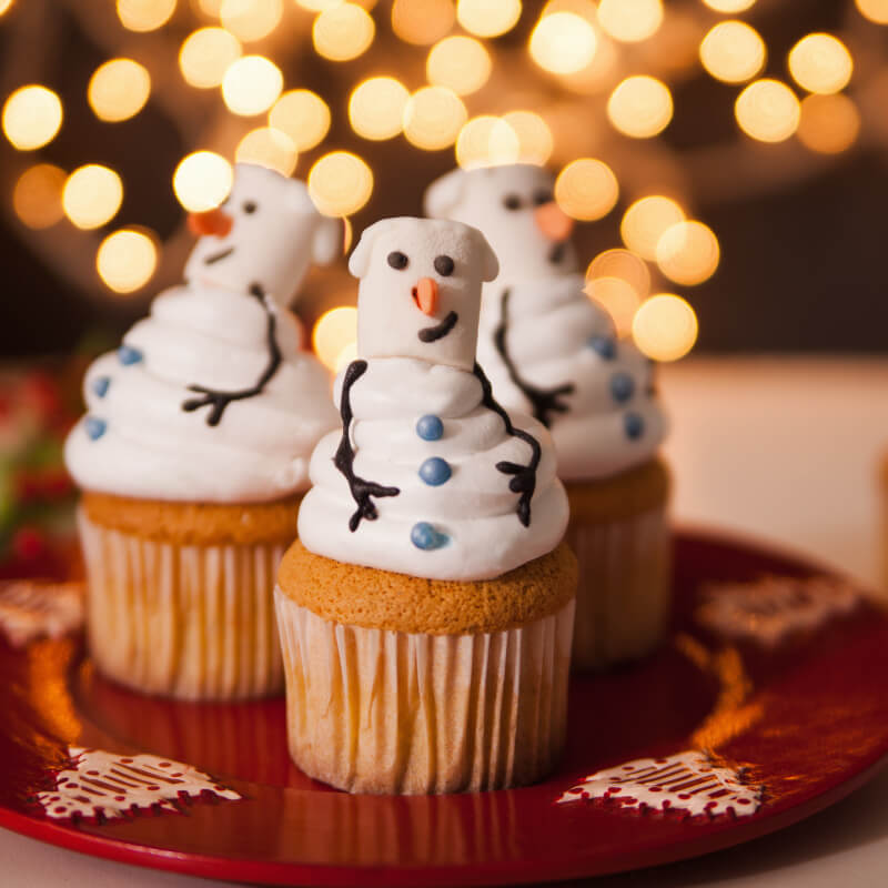 Snowman cupcakes