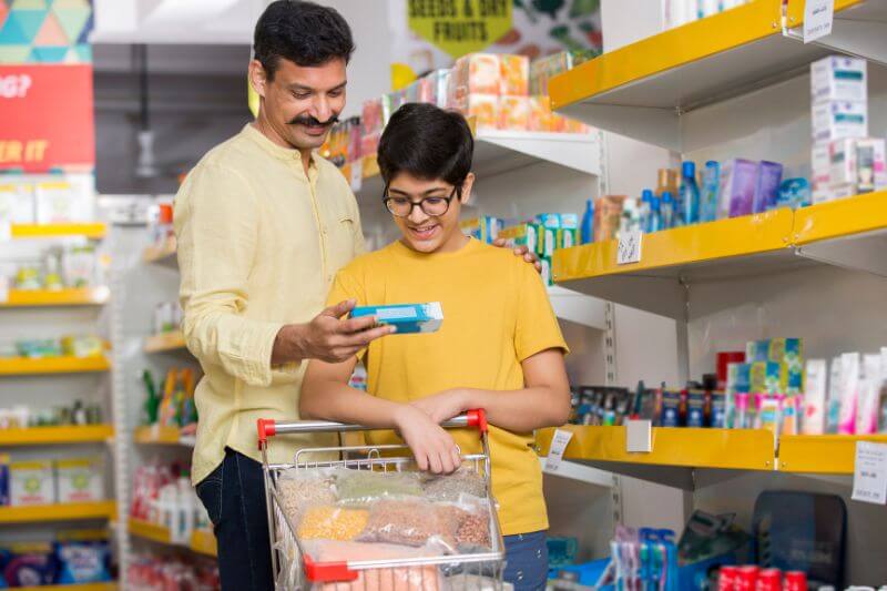 father-son-grocery-shopping