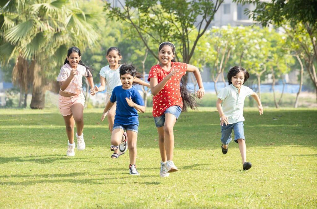 collaborative-play-children-playing