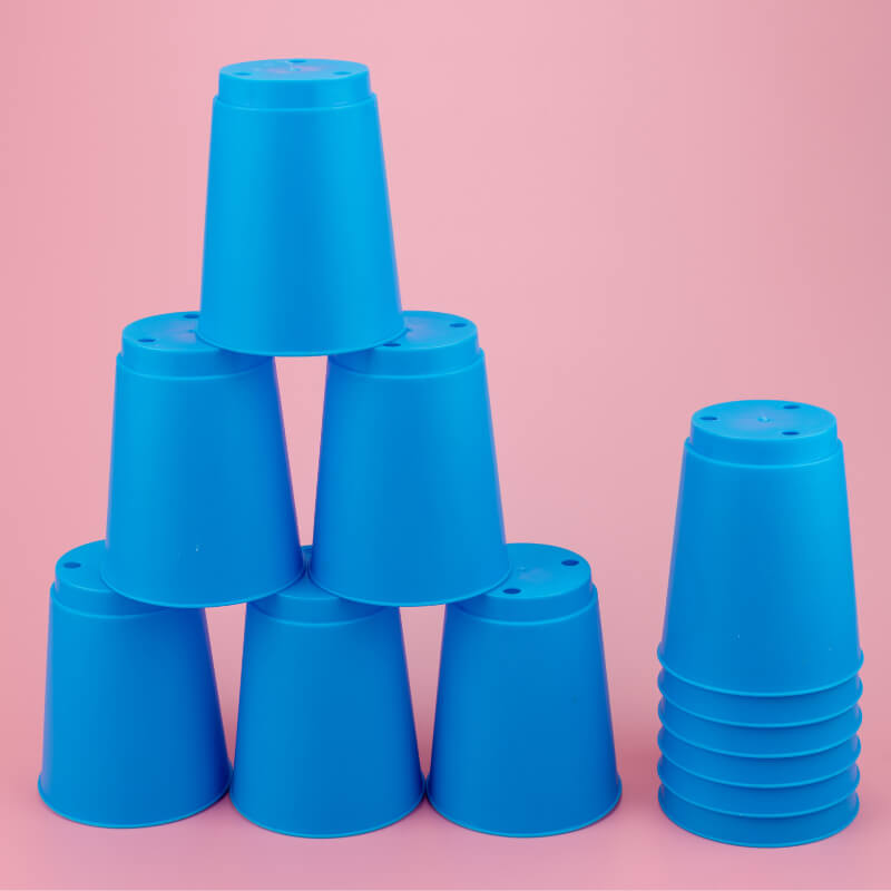 cup stacking game