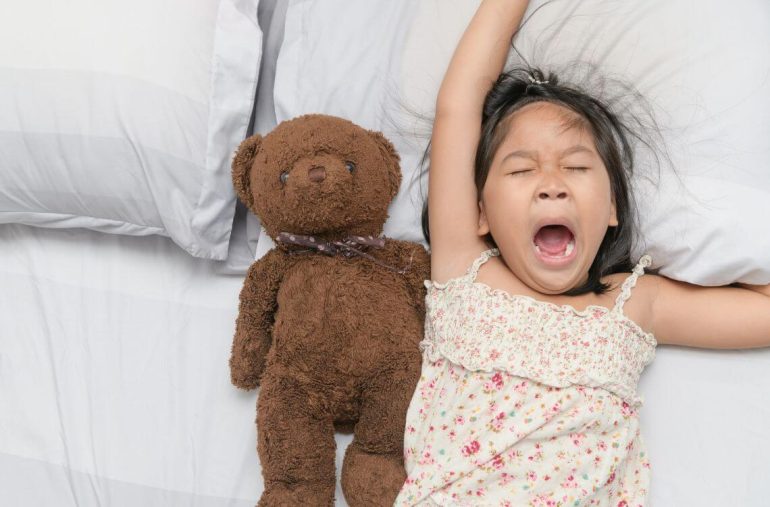 bedtime-battles-child-crying