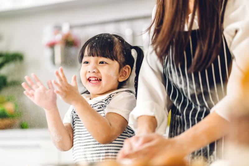 toddler-cooking-with-mother