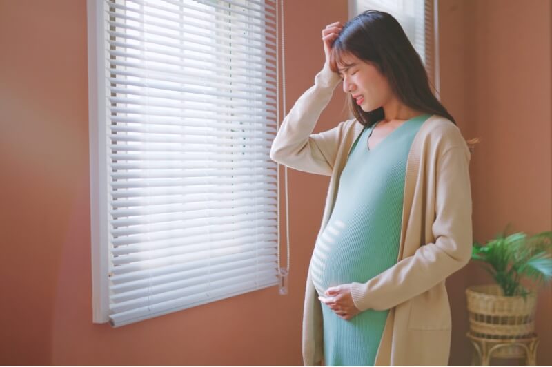 pregnant woman vitamin d deficiency