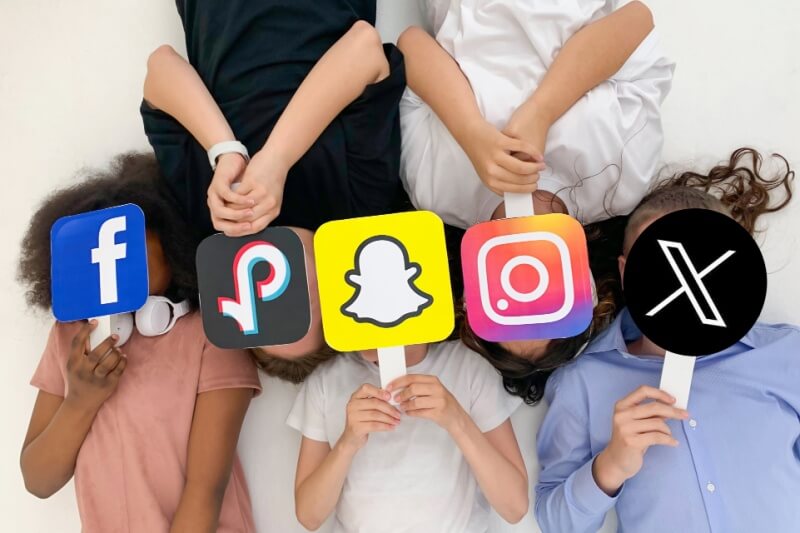 social media icons