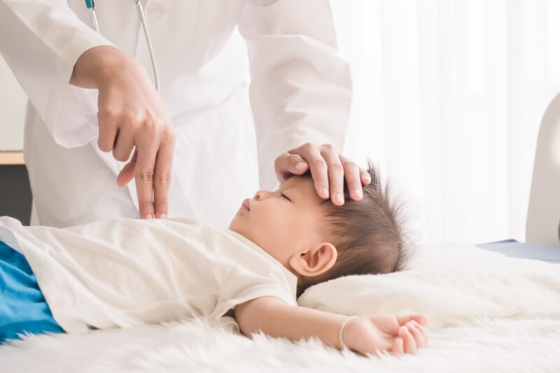 doctor showing cpr for infants