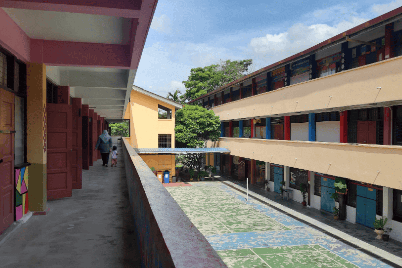 : Public School building exterior in Sekolah Kebangsaan Sri Kelana, Kelana Jaya