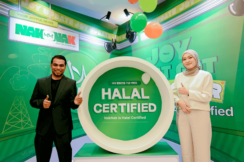 naknak halal certification event photo op