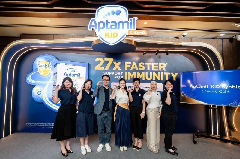 aptamil kid ambassador ceremony with bella astillah