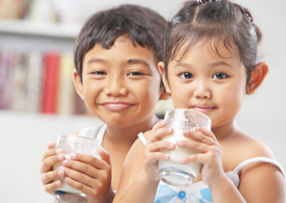 Kids Drinking Milk
