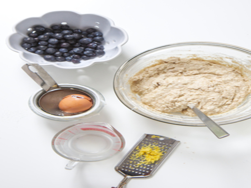 ingredients to make muffin