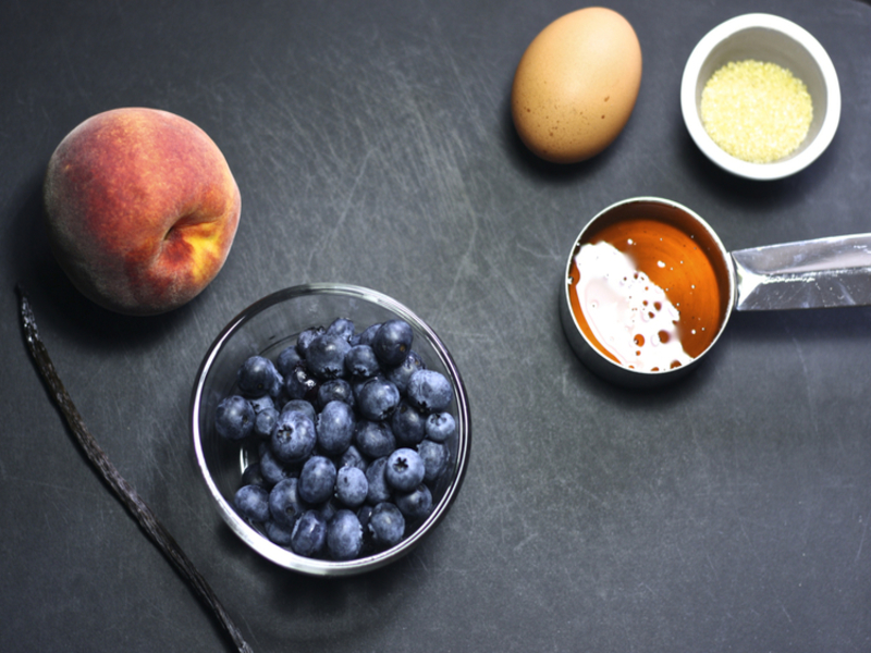 ingredients to make blueberry muffin