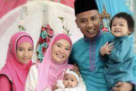 isteri faizal bekerja