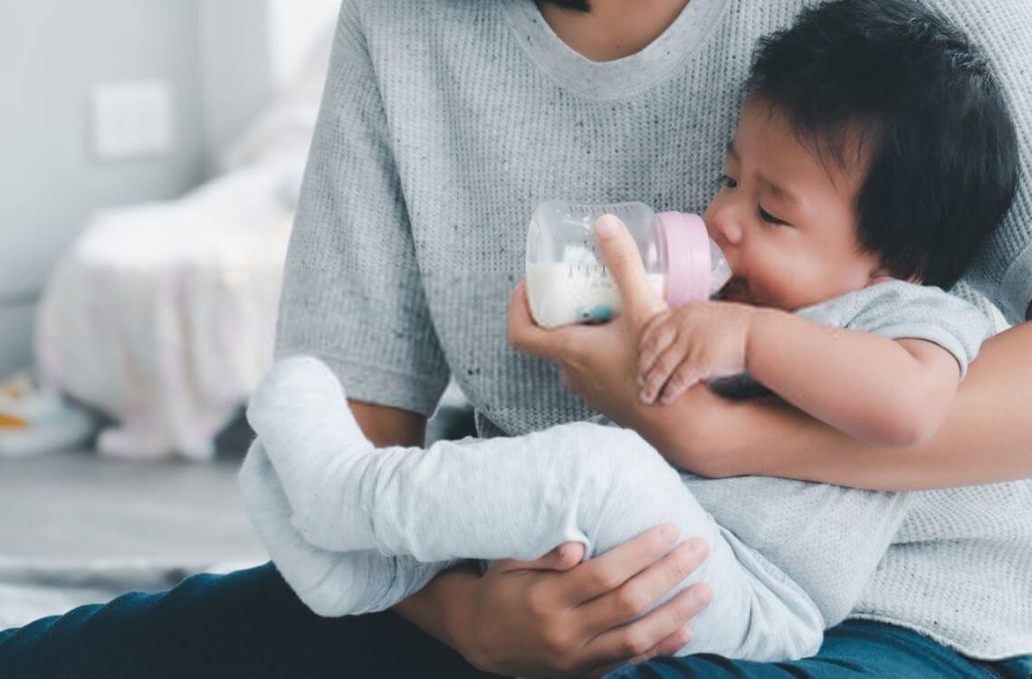 mama berikan susu formula terbaik untuk bayi 