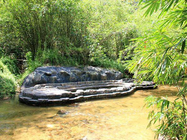 Annah Rais Hotspring