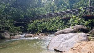 Burmese Pool Taiping (Kolam Renang Batu Besar)